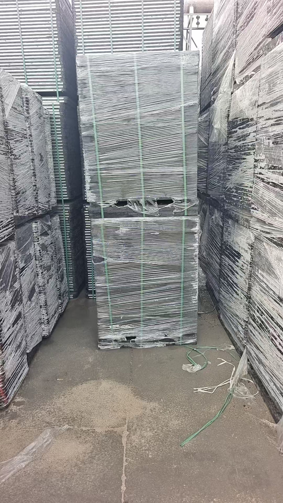 Thumbnail: High-Strength Fiberglass Pallet for Brick Machines – Lightweight & Durable