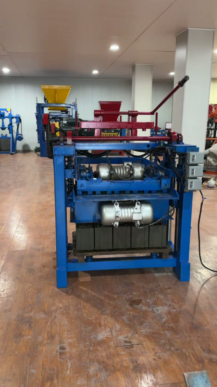 Thumbnail: Semi-automatic Brick Making Machine