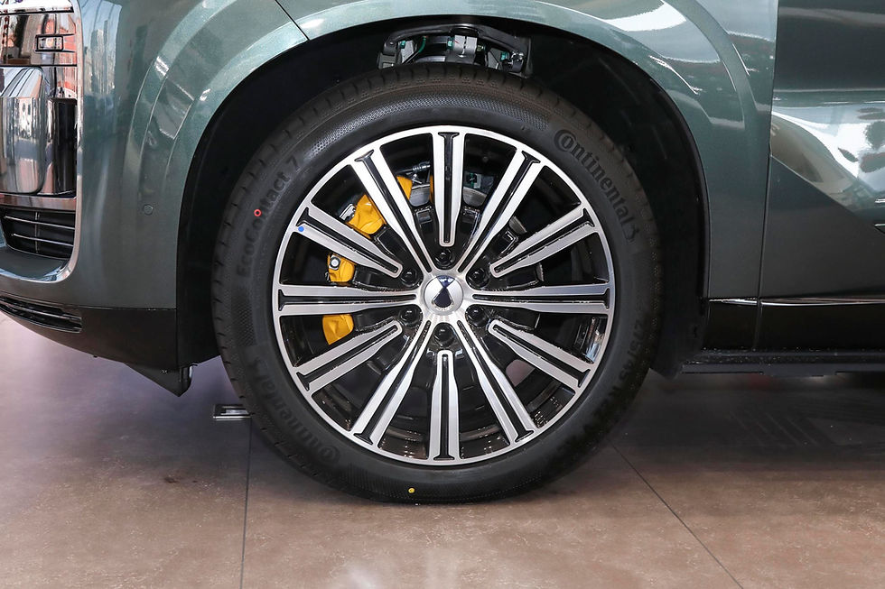 Thumbnail: 2025 Denza N9 DM Luxury Edition – Large Premium SUV from BYD