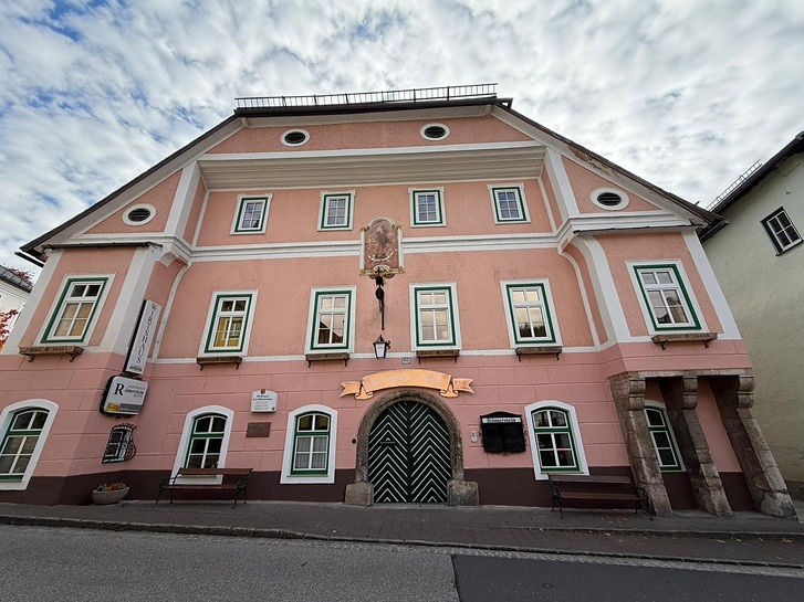 WhatsApp Image 2025-10-15 at 13.52.40 (2).jpeg