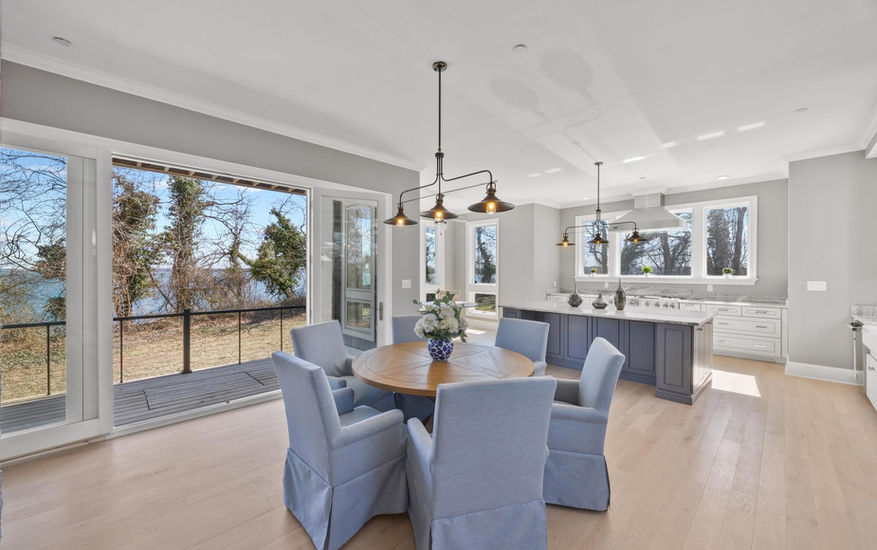 Modern luxury home on Dobbins Island in Maryland - Dining Area