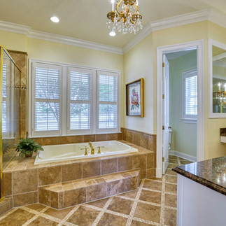 Bathroom at Shotwell Farm