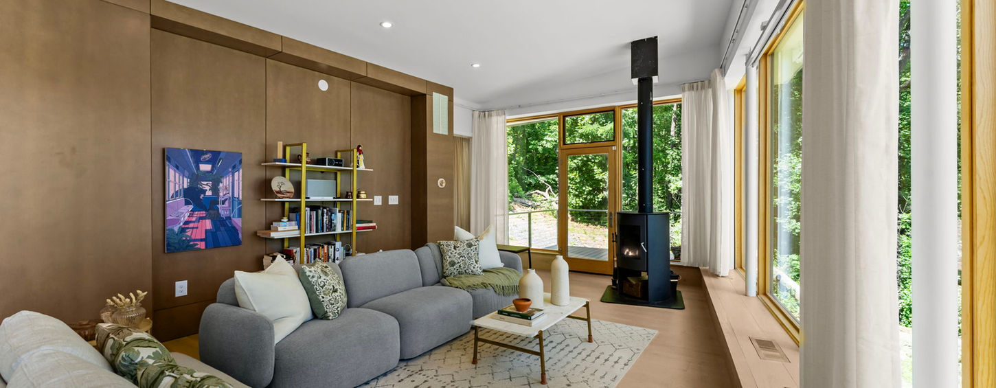 4791 Observatory Lane Living Room and Fireplace