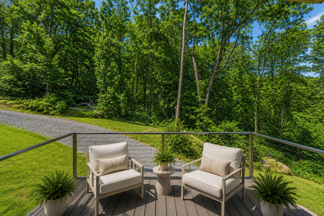 4791 Observatory Lane Deck