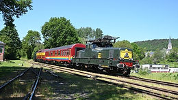 BB12120-CF3V-768x511.jpg
