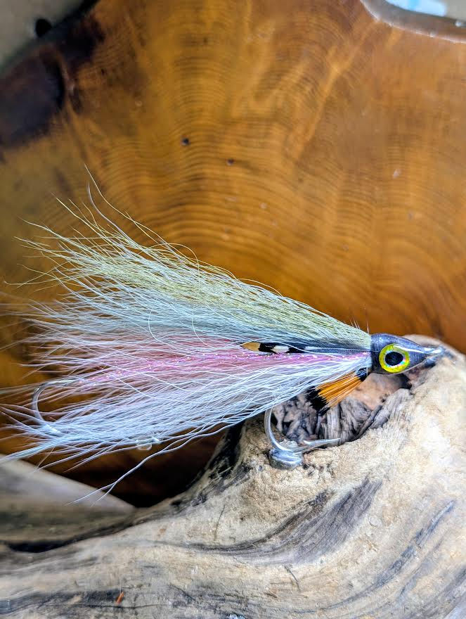 Bleeding Gill Bucktail Streamer Fly