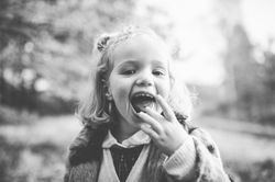 PHILIPPA & SOPHIA-9834