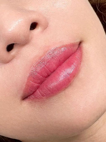 Lip blush cosmetic tattoo in North Sydney showcasing enhanced lip colour, improved definition, and a soft, natural tint for a fresh and youthful appearance.