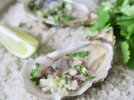 TARTARE D'HUITRE À LA CORIANDRE ECHALOTE GINGEMBRE