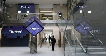 Daily's Pre-Market: FanDuel, Oil closes lower, Amazon-iRobot, Hastings selling Netflix, and activists eyeing tech.