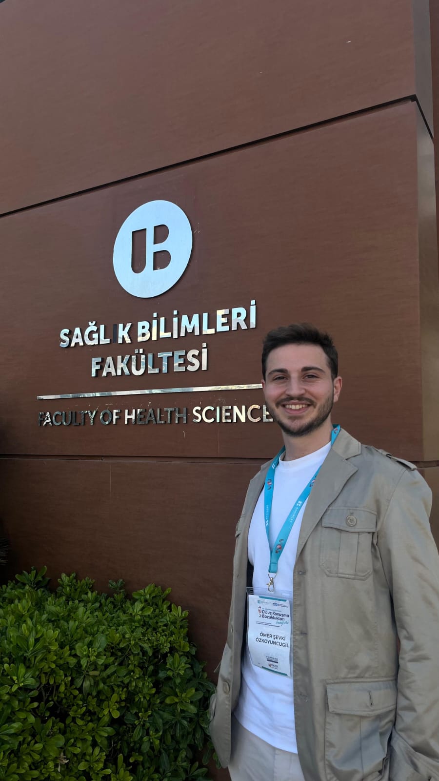 Yazarın fotoğrafı: Ömer Şevki Özkoyuncugil