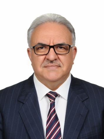 Yazarın fotoğrafı: Mustafa Akbak