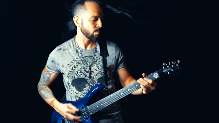 Thiago Campos (Guitar)