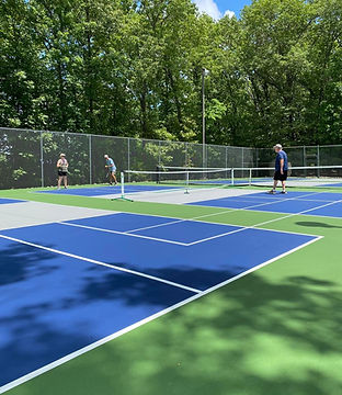 pickleball courts at summer place