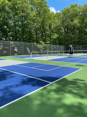 pickleball courts Summer Place