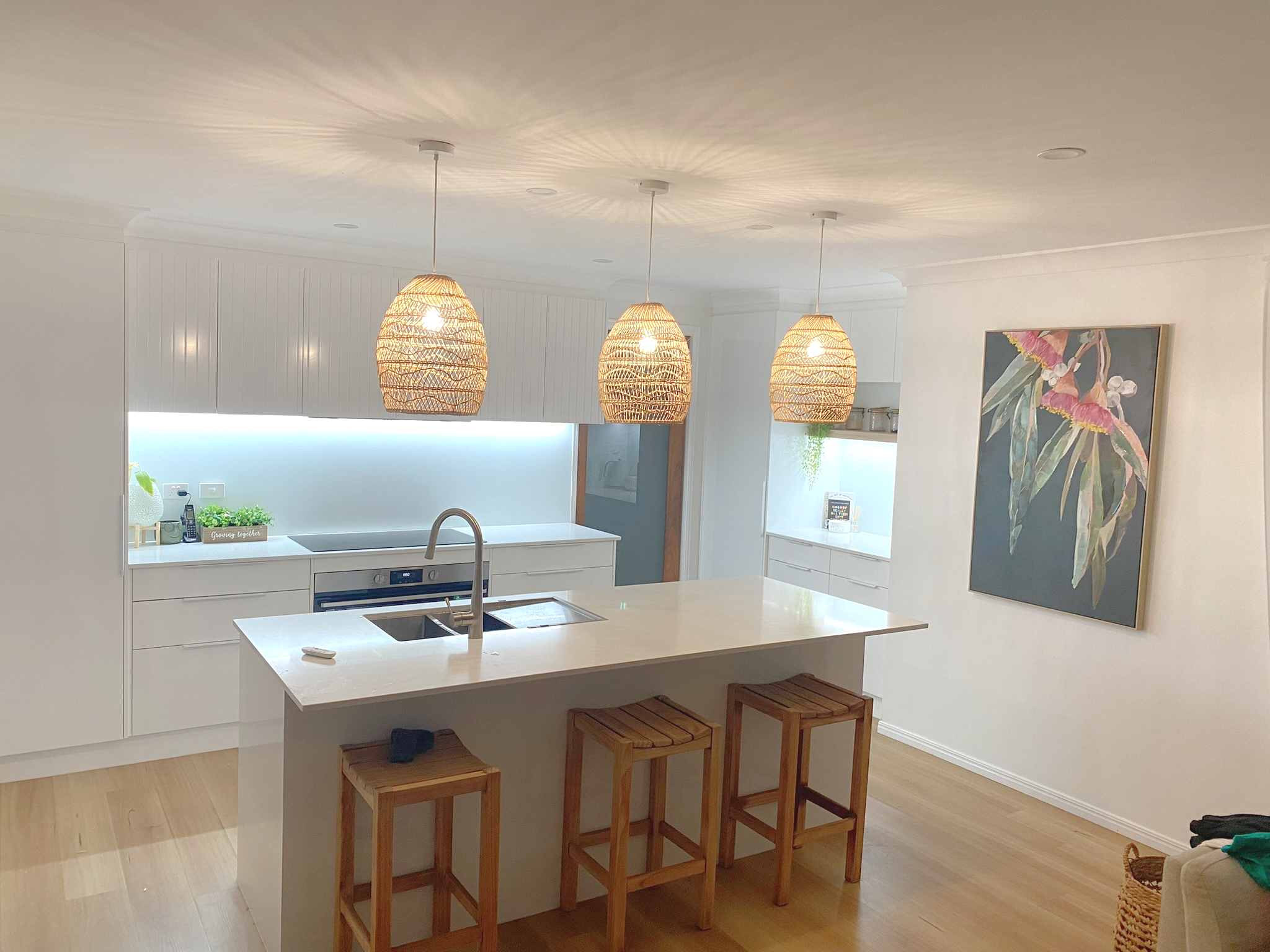 Bathroom & Kitchen