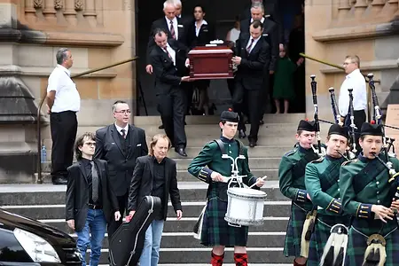 Funeral Directors Clovelly