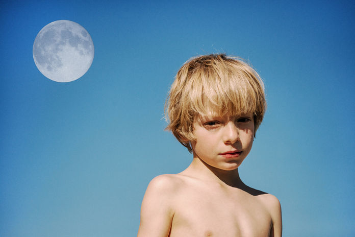 Nils ciel lune FINAL.jpg