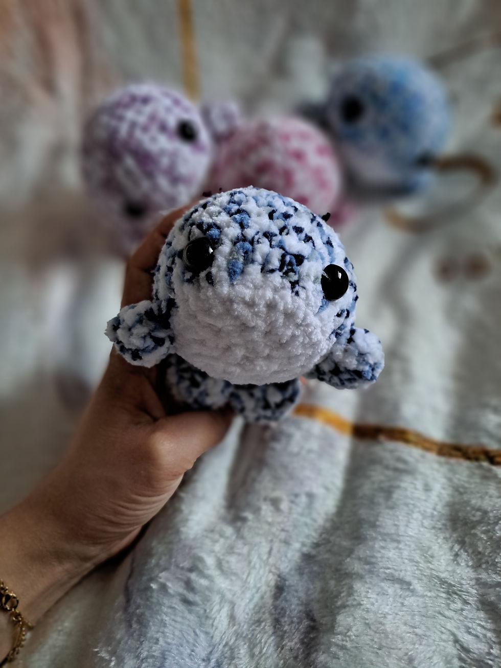 Miniature : Baleine en crochet multicolore