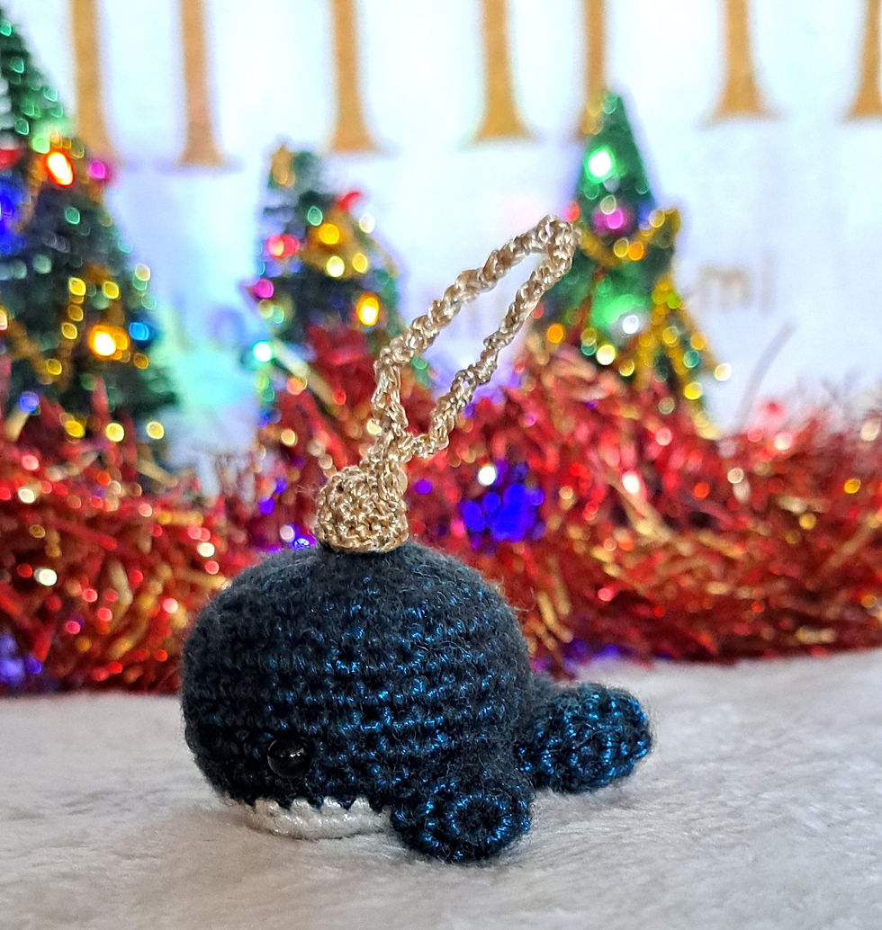 Miniature : Décoration pour Sapin de noël : Baleine en crochet bleu nuit