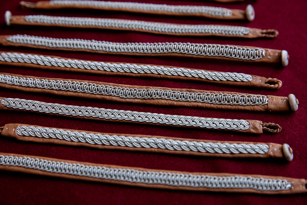 Thumbnail: Fishtail Braid Bracelet (Armband)