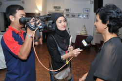 Interview by Nona, TV3.JPG