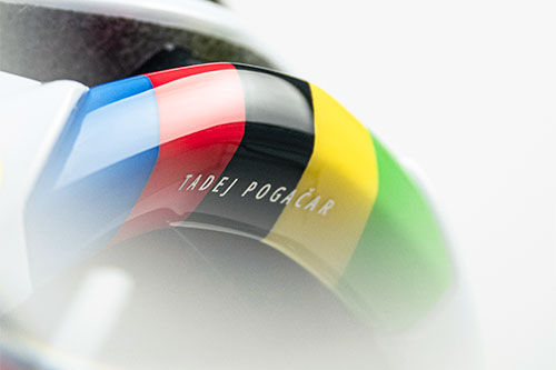 תמונה ממוזערת: TRENTA 3K CARBON RAINBOW EDITION