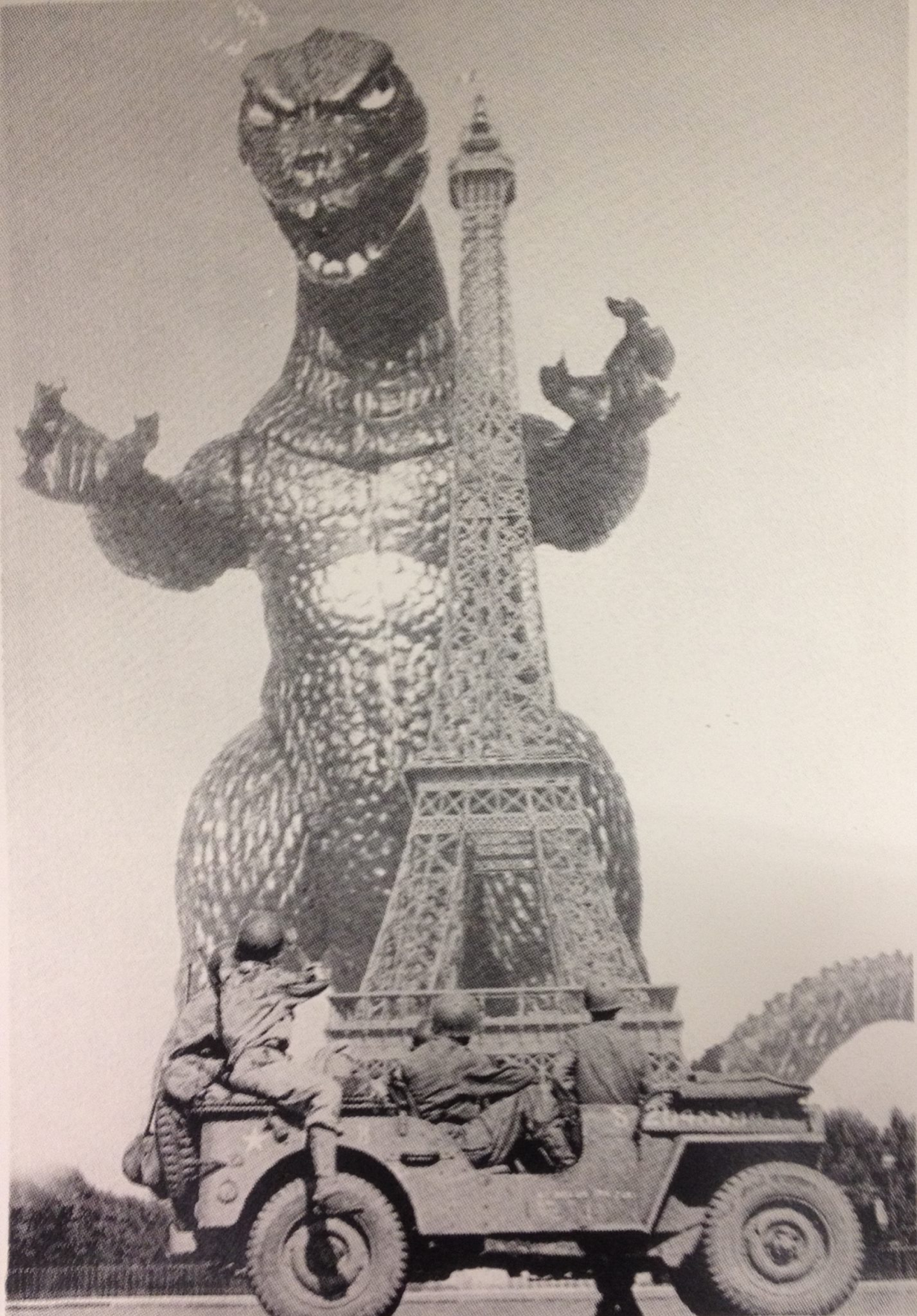 GODZILLA - JE SUIS