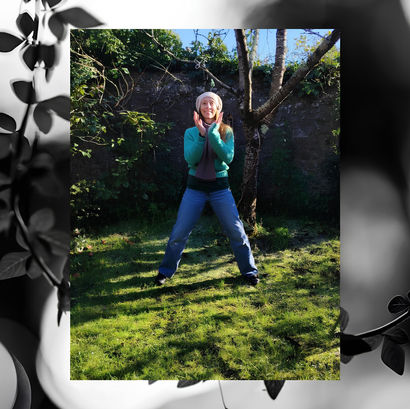 Portée par la magnifique énergie d’une récente retraite en Bretagne, je vous souhaite une année 2026 inspirée, vivante et nourrissante, capable de soutenir votre quotidien dans le monde.