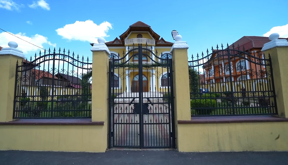 A mansion in the Wallachian countryside, empty during February