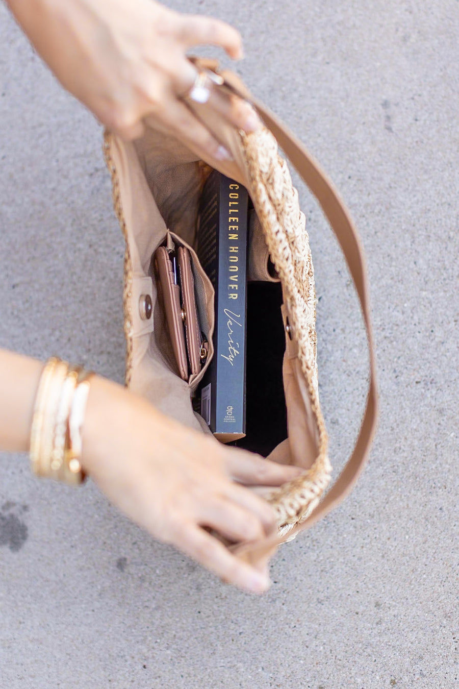 Thumbnail: Soft Straw Slouch Bag