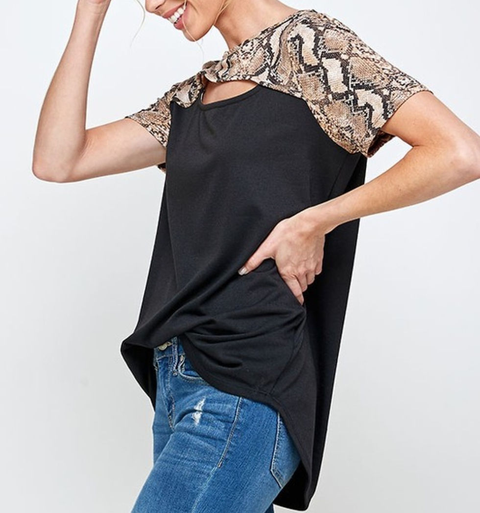 Thumbnail: Snake Print Contrast Keyhole Top 