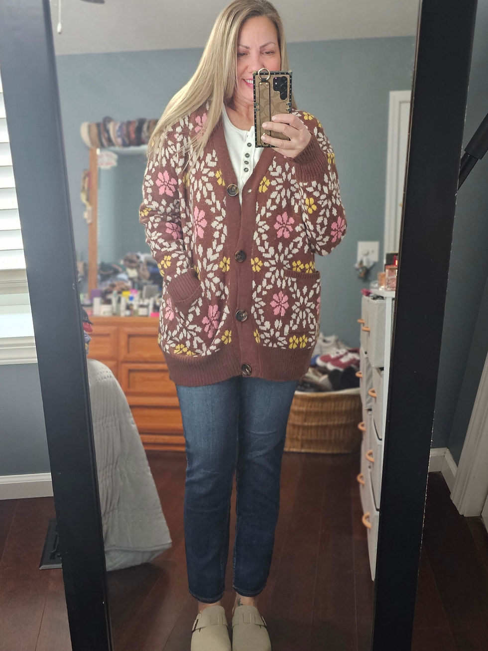 Thumbnail: Vintage Floral Cardigan 