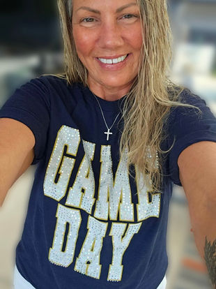 Graphic t-shirts, sweatshirts, hoodies and hats