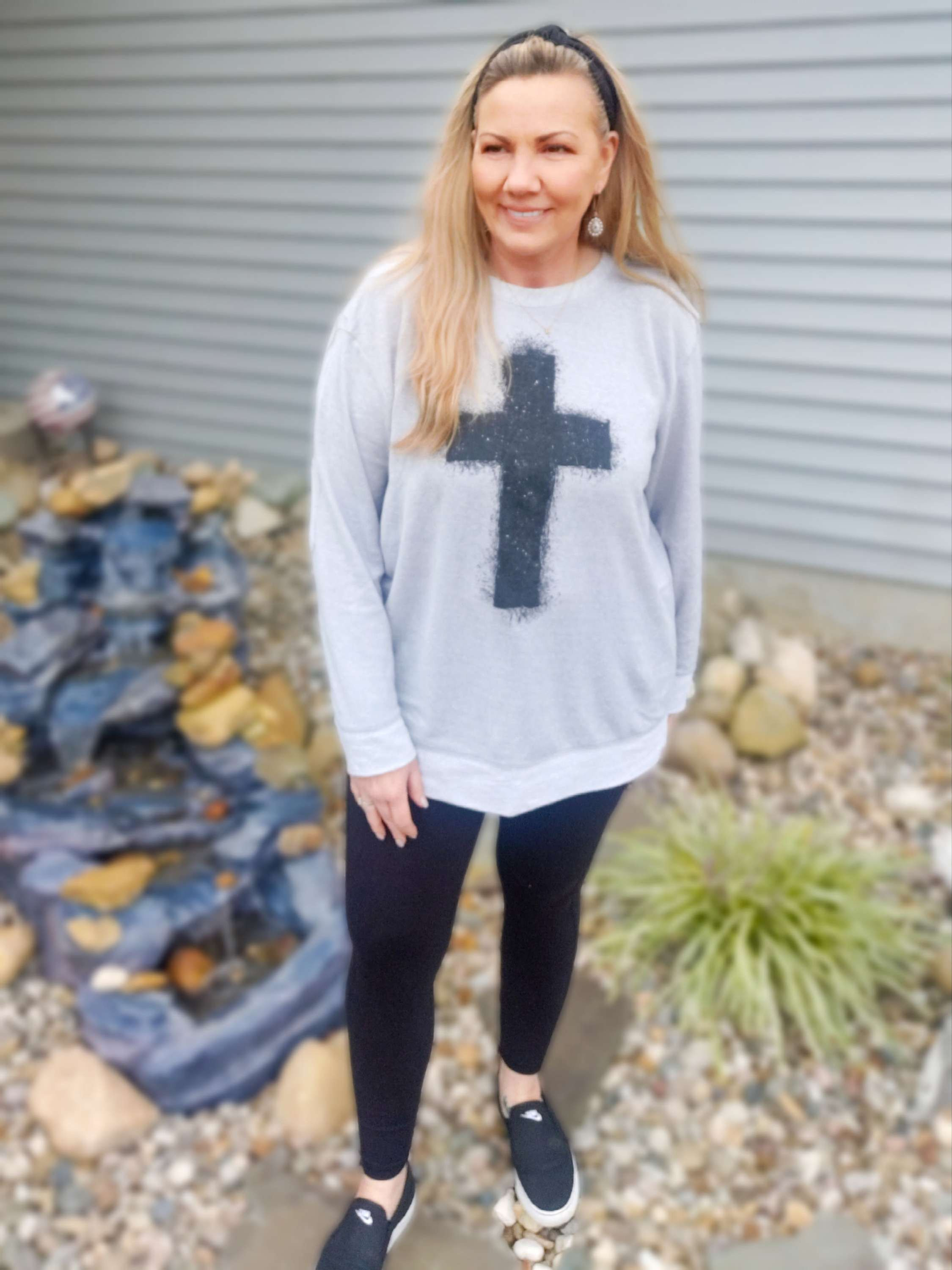Cross My Heart Graphic Pullover