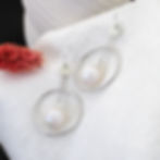 Séléné | Boucles d'oreilles célestes en argent 925 avec perle Swarovski blanc iridescent | Créatrice de bijoux CS Atelier