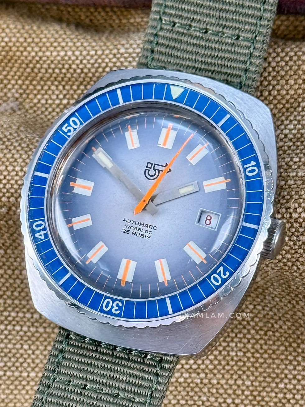 Thumbnail: Camif automatic skin diver