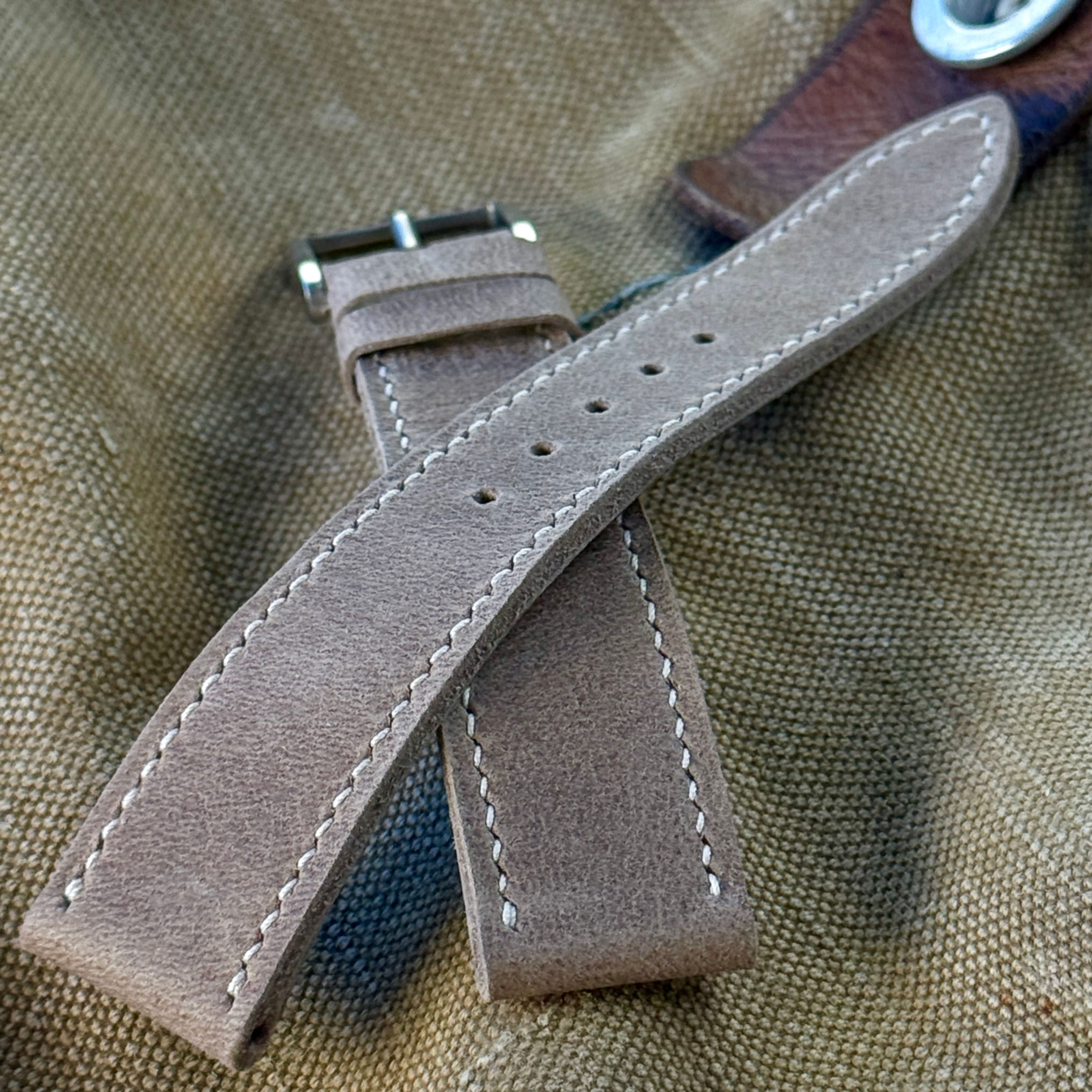 Bracelet 19/16 cuir taupe 110/80