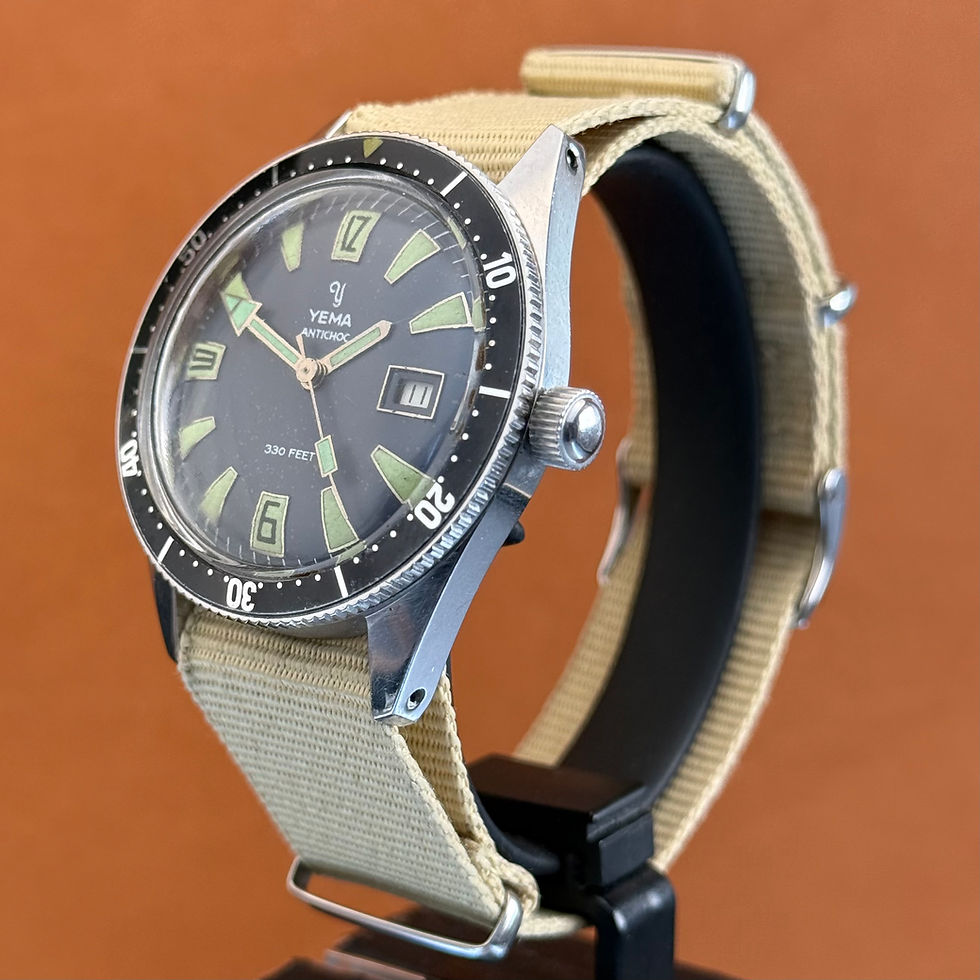 Thumbnail: Yema Skin Diver bleue mécanique