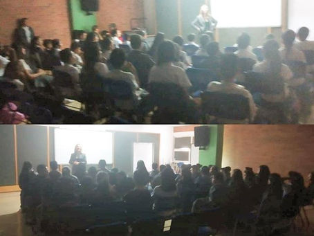 Llevando luz a los pupitres