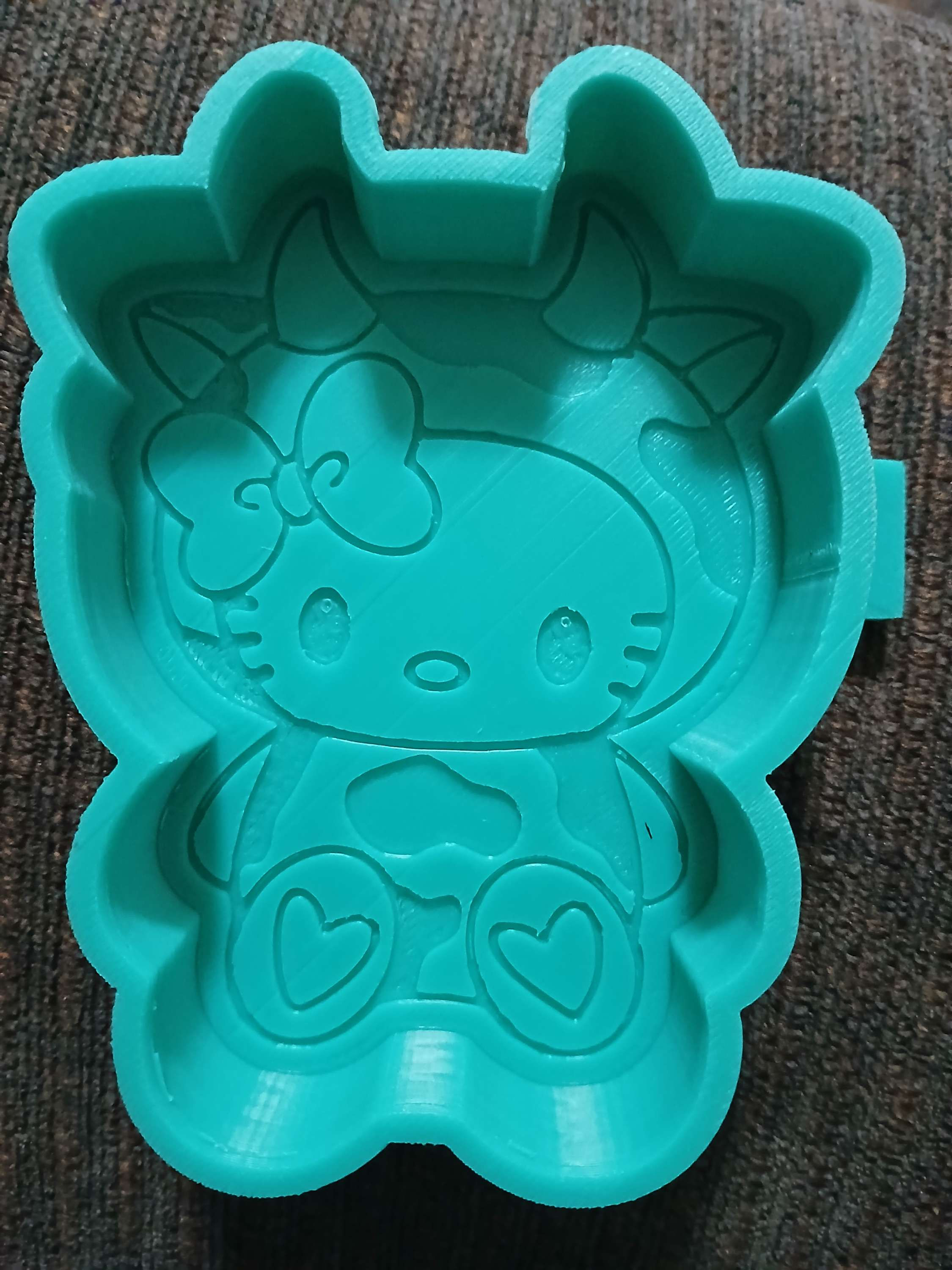 Cowprint Kitty mold