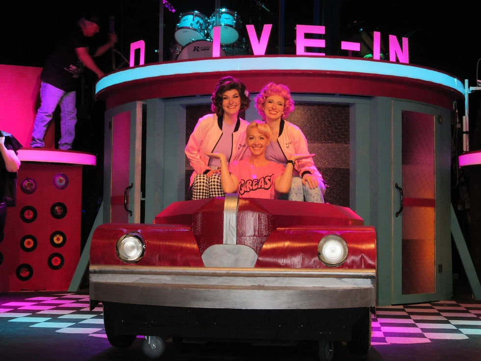 received_556042772919103