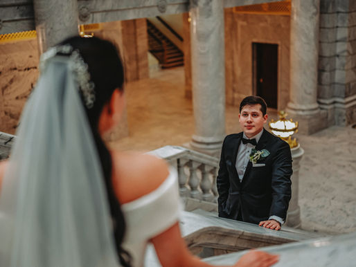 Can't Decide Between a First Look or Aisle Reveal? This Will Help You Choose