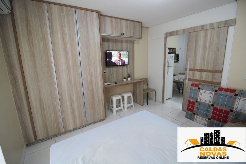 135-C0101 - lagoa quente flat service -