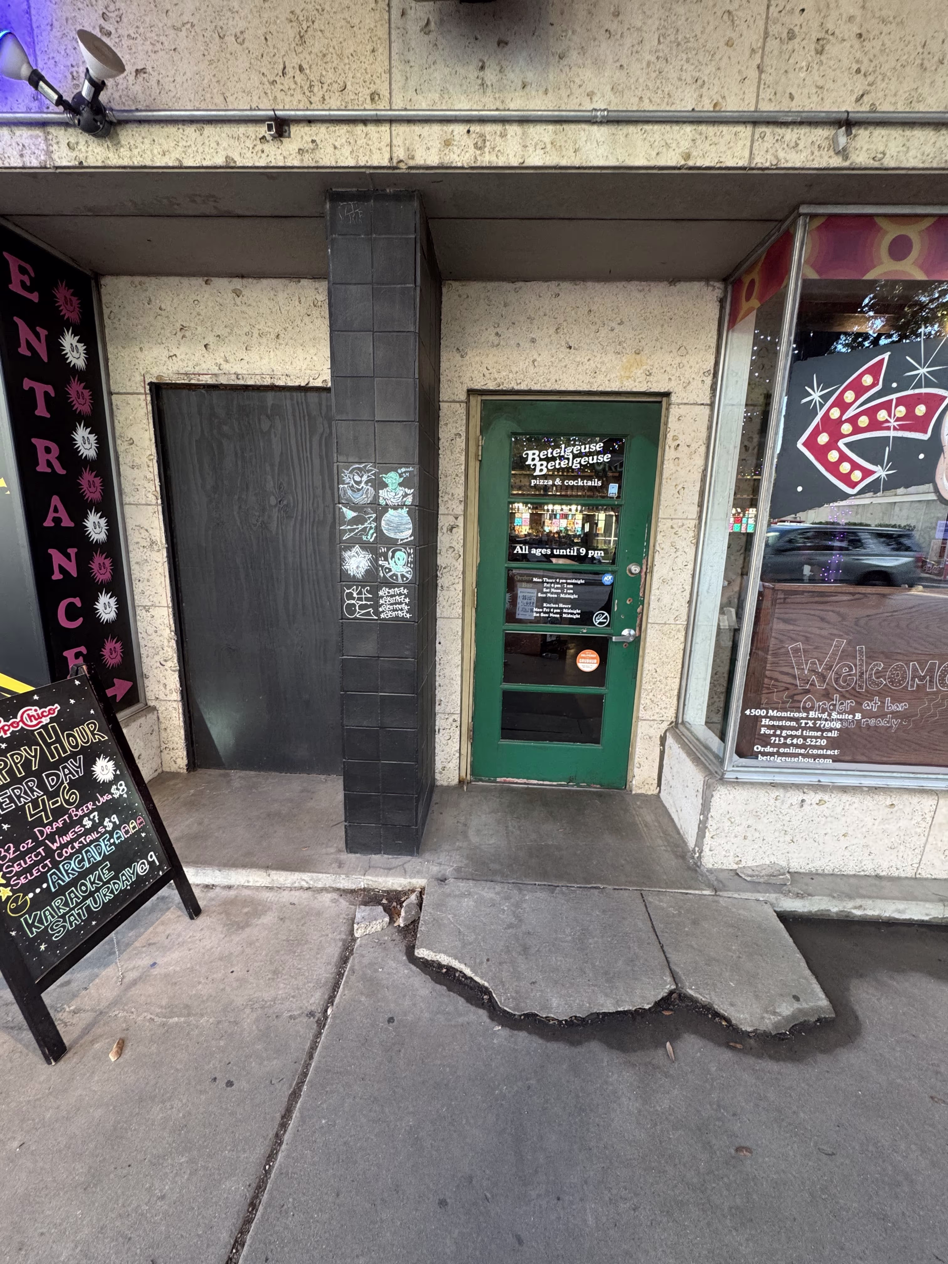 A photo of the front of the Betelgeuse Betelgeuse Montrose Location.
