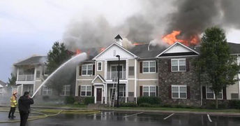 'I saw the flash': Neighbors say lightning struck Northampton County apartment building
