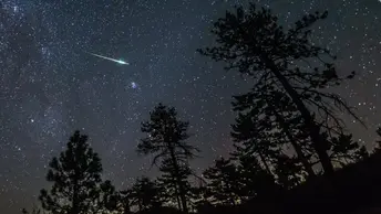 Eta Aquarid meteor shower — a burst of 'shooting stars' left by Halley's Comet to peak this weekend