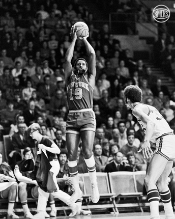 New York Knicks Legend and basketball hall of famer Willis Reed has passed away at age 80