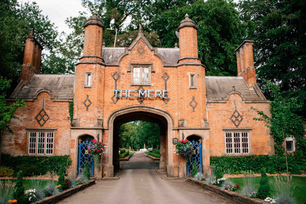 Manchester graduation party celebration IV Photography

Christmas ball in Manchester captured by IV Photography

Manchester prom or formal event photography IV Photography