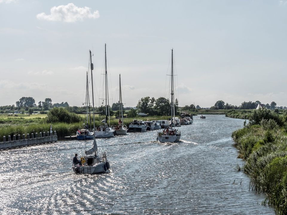 Zeilboten bij de Friese meren